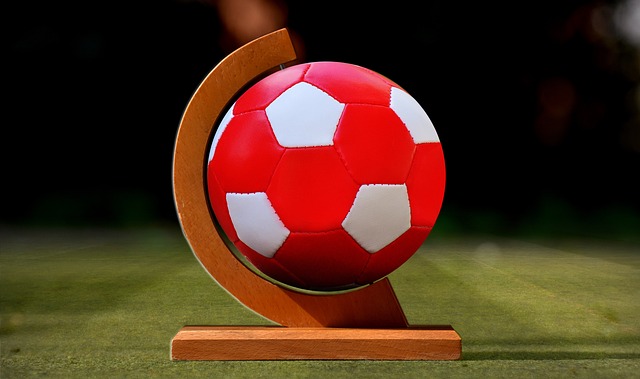 尤文图斯、亚特兰大、佛罗伦萨：换帅为何成了“换汤不换药”？